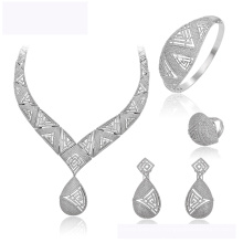set-157 XUPING vente chaude mode nouveau design couleur Rhodium bijoux collier boucle d&#39;oreille et anneau pour les femmes mariage bijoux ensemble